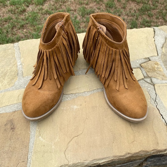 Soda Ankle Boots with Fringe worn a few times in Good Condition - Picture 7 of 9